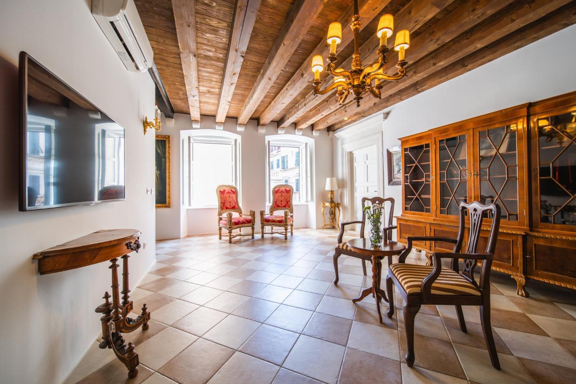 Sunce Palace Apartments With Free Offsite Parking Дубровник Екстериор снимка